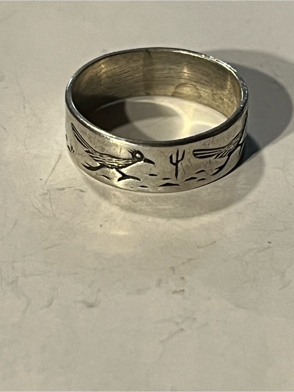 Sterling Silver Southwest Roadrunner  Band. Sz 5.